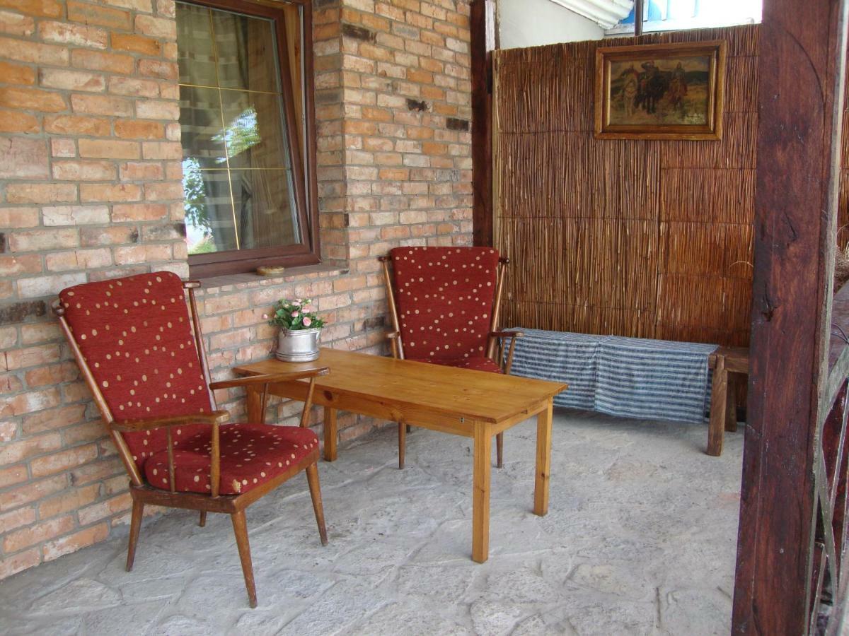 Apartamento Сердце Каньона Kamianets-Podilskyi Exterior foto